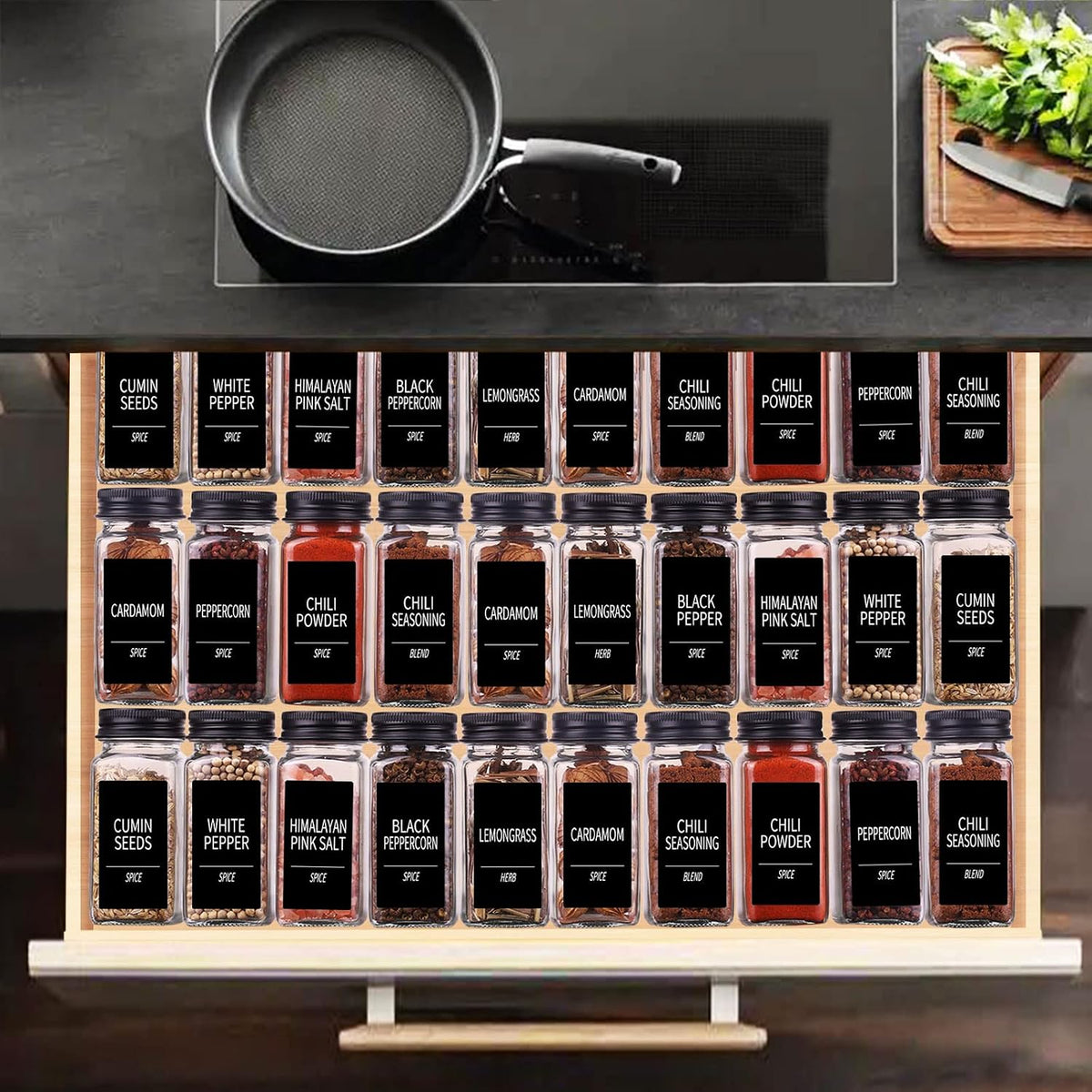 Churboro 48 Pack Glass Spice Jars with Labels, 4oz Spice Containers